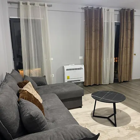 Apartament For Up To 3 Guests Tirana