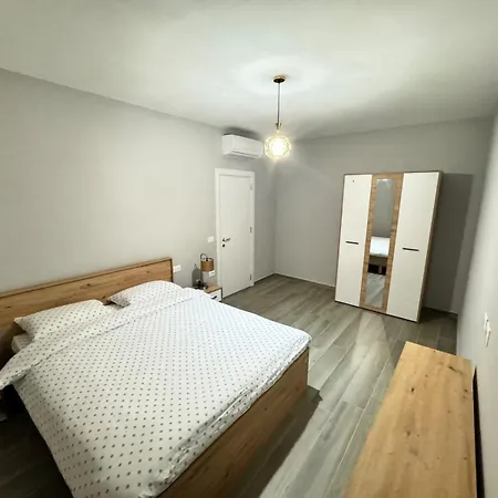 For Up To 3 Guests Apartament